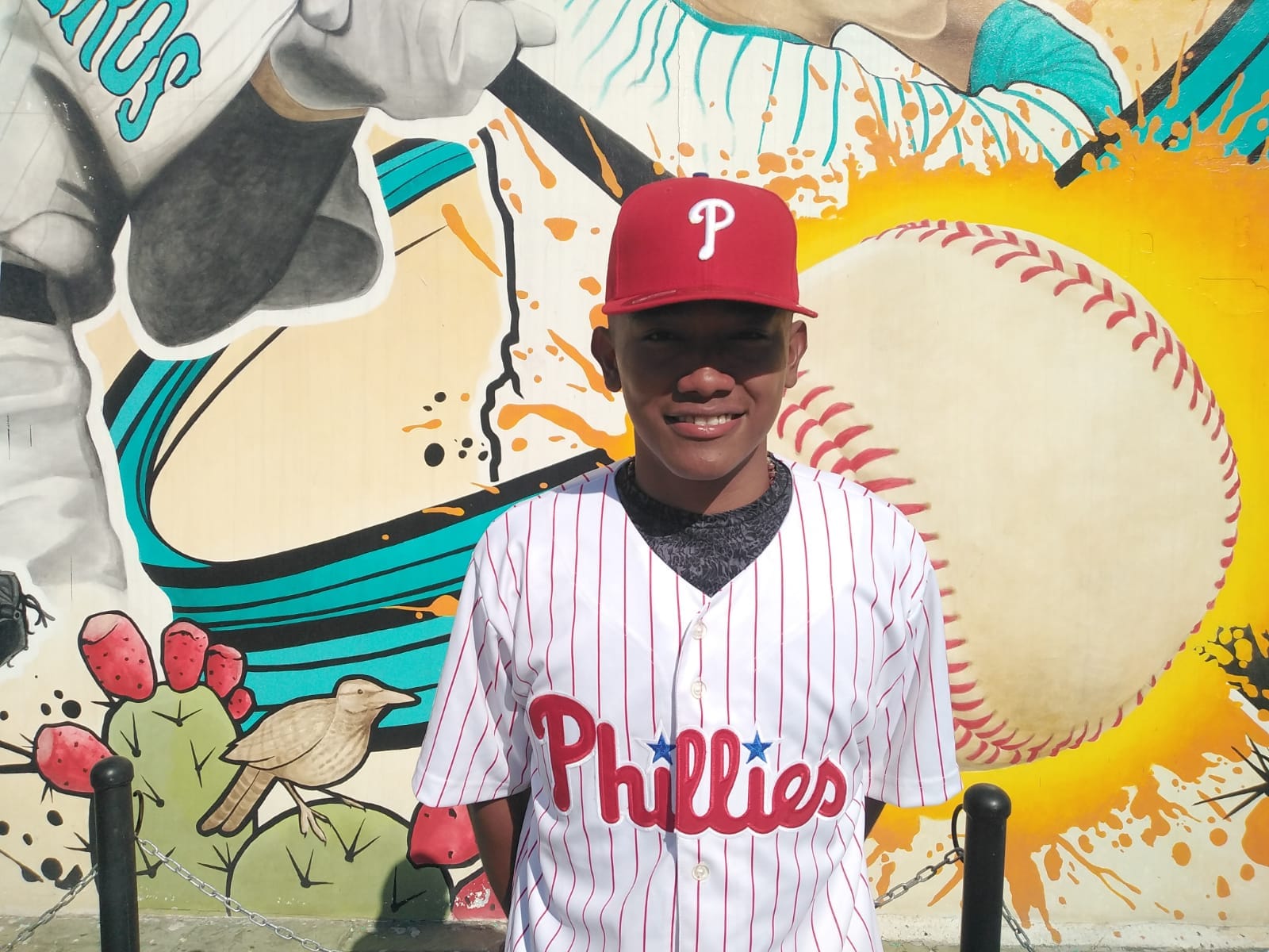 GERARDO LÓPEZ PROSPECTO DE SARAPEROS FIRMA CON PHILLIES DE PHILLADELPHIA