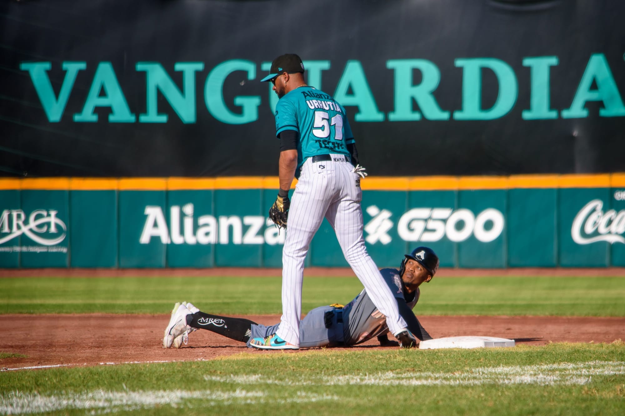 ACEREROS SE QUEDA CON LA SERIE AL VENCER A SARAPEROS 5-1