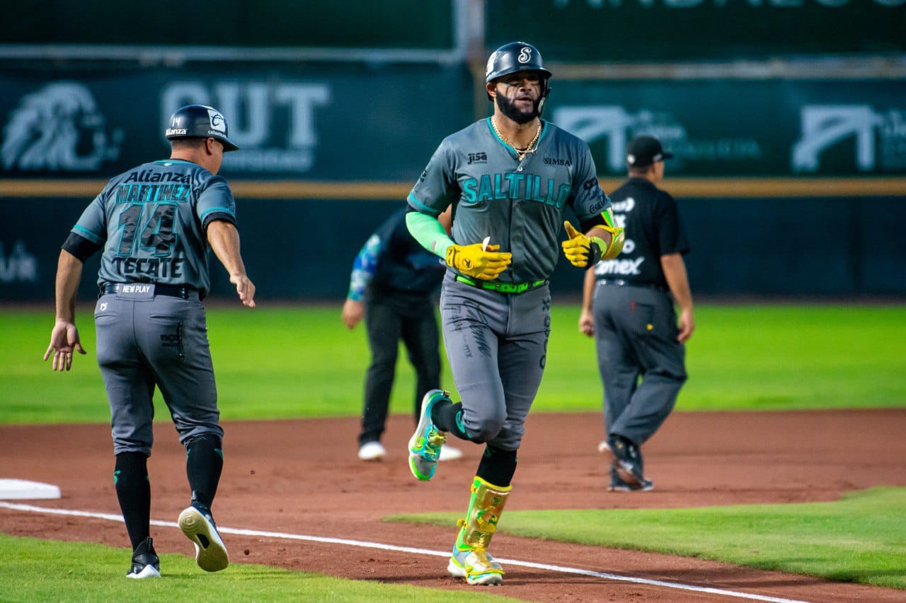 SANCADILLA DE SARAPEROS 9-6 A ALGODONEROS AL ABRIR SERIE EN EL REVOLUCIÓN