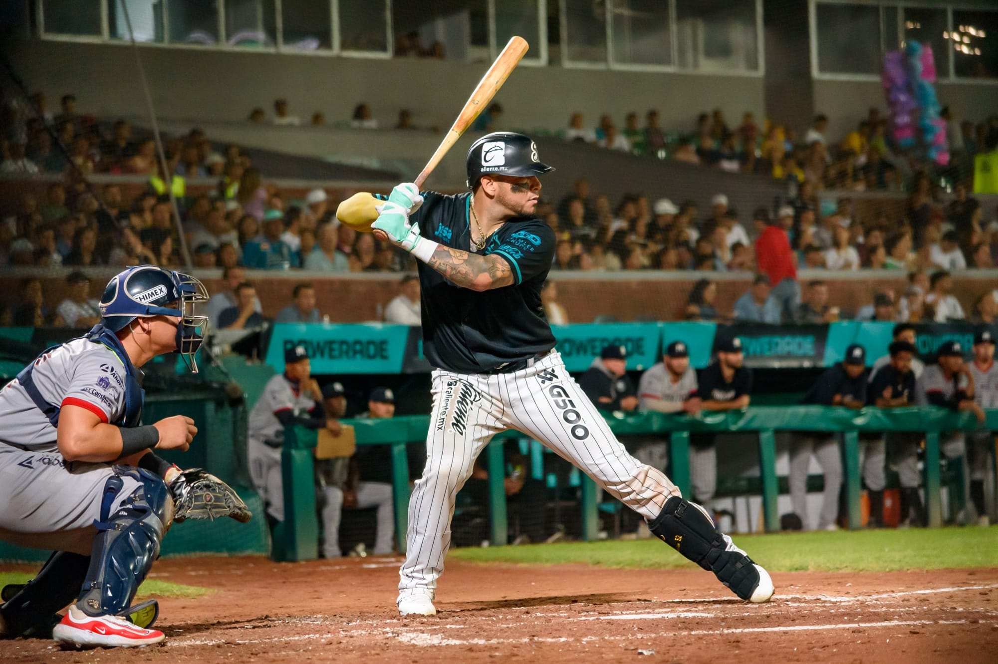 REGRESO ESPECTACULAR DE LOS SARAPEROS DEJA TENDIDOS EN EL TERRENO A LOS SULTANES 8-7