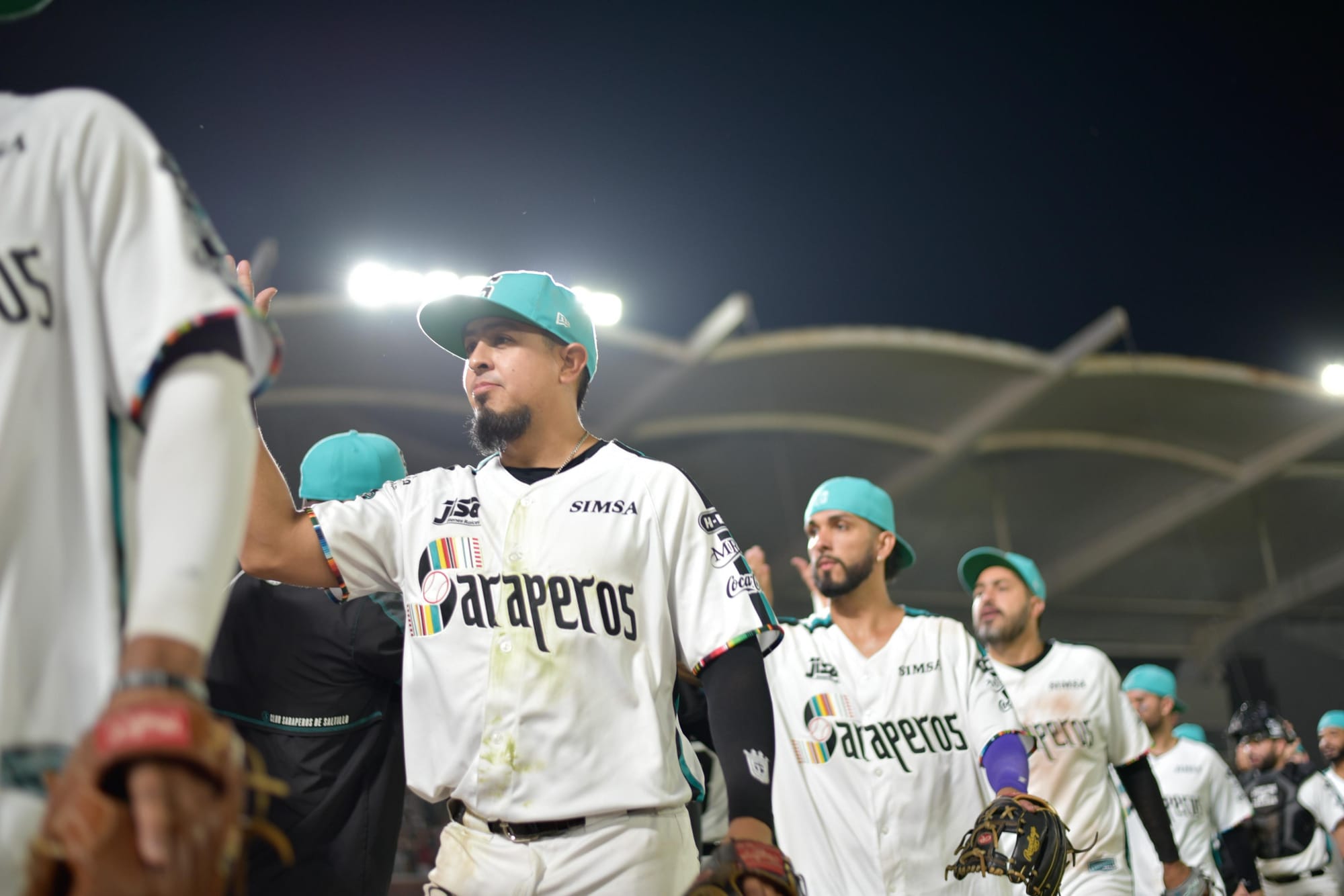 SARAPEROS ASEGURA LA CUARTA SERIE EN FILA TRAS VENCER 11-5 A TOROS
