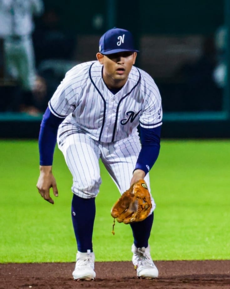 SARAPEROS EN LIGAS INVERNALES: ALDO FLORES LUCIÓ A LA OFENSIVA, MIENTRAS QUE JESÚS CRUZ SIGUE DOMINANTE EN SUS RELEVOS