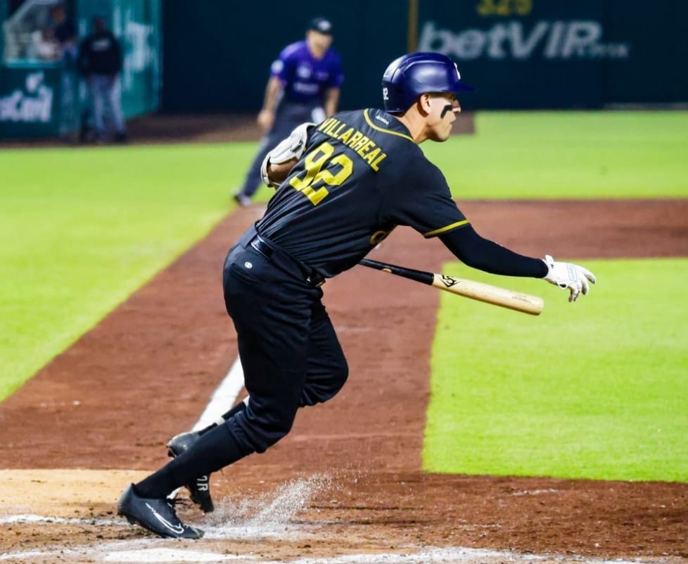 SARAPEROS EN LIGAS INVERNALES: WALK OFF DE BRANDON VILLARREAL Y ALEX MEJÍA CONECTÓ PAR DE IMPARABLES