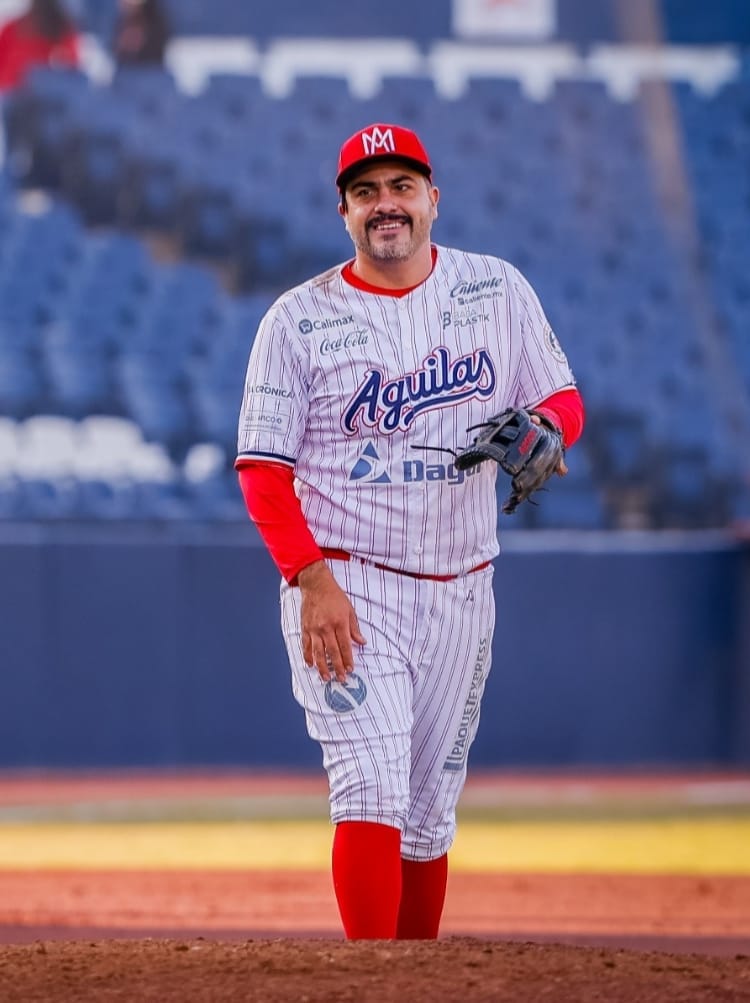 SARAPEROS EN LIGAS INVERNALES: MEJÍA CONECTÓ TRES IMPARABLES, LEÓN PEGÓ CUADRANGULAR Y ANTHONY DIO HIT DE LA VICTORIA