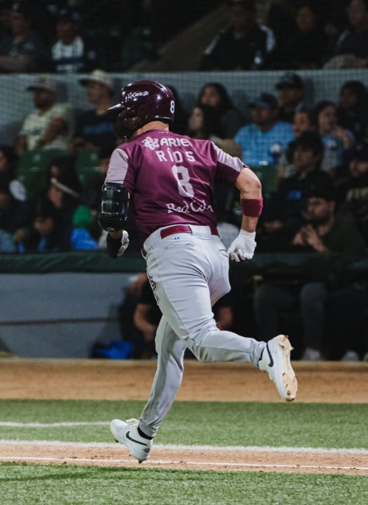 SARAPEROS EN LIGAS INVERNALES: RÍOS Y VILLEGAS CONTRIBUYERON AL PASE DE TOMATEROS A LA GRAN FINAL