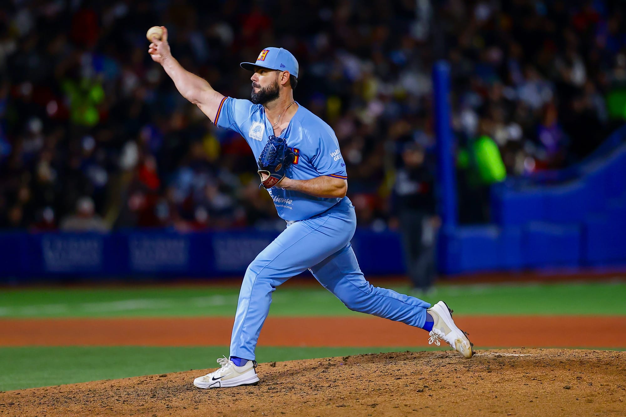 SARAPEROS EN LIGAS INVERNALES: MARIO MEZA RELEVÓ EN EL TERCER TRIUNFO DE LOS CHARROS