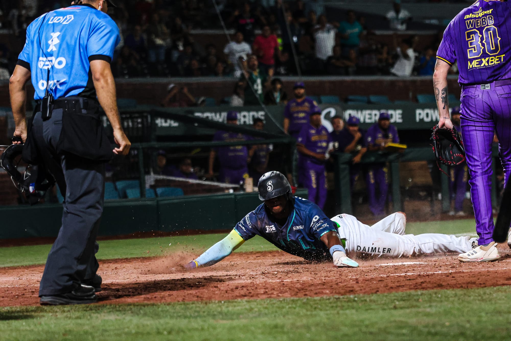 SARAPEROS GANA 5-4 A DORADOS EN DIEZ ENTRADAS