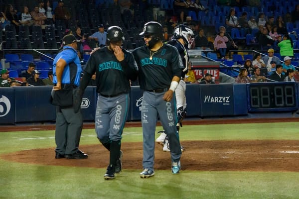 SULTANES SE LLEVA DUELO DE OFENSIVAS SOBRE SARAPEROS 13-10