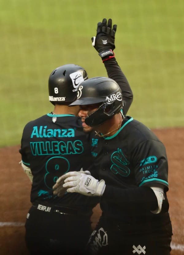 LOS SARAPEROS SE LLEVAN EL ÚLTIMO DEL “CLASICO DEL NORTE” AL DERROTAR POR PALIZA A LOS SULTANES 15-3