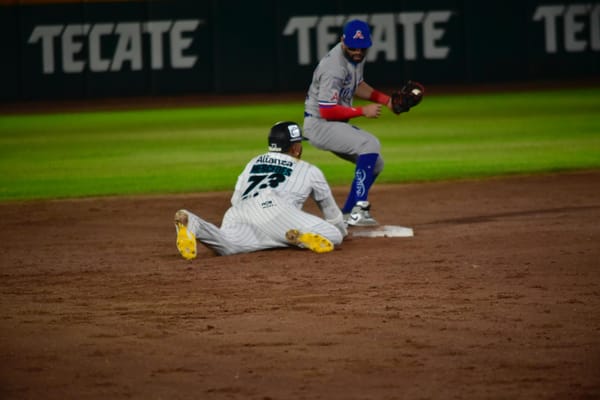 ACEREROS TERMINA CON RACHA DE SEIS VICTORIAS DE SARAPEROS Y EMPATA “EL CLÁSICO COAHUILENSE”