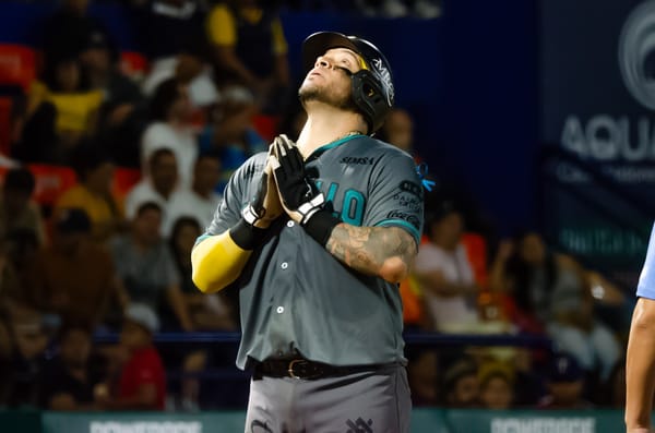 CON “PURO SARAPE POWER” LOS SARAPEROS SE IMPONEN 13-5 A LOS RIELEROS EN EL ÚLTIMO DE LA SERIE