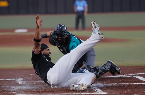 LOS TOROS SUPERAN 5-3 A LOS SARAPEROS Y SE QUEDAN CON LA SERIE COMPLETA