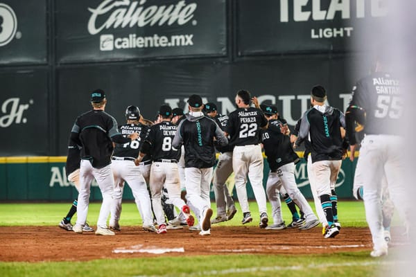 CON GRAN REMONTADA SARAPEROS VENCE 9-8 A DORADOS