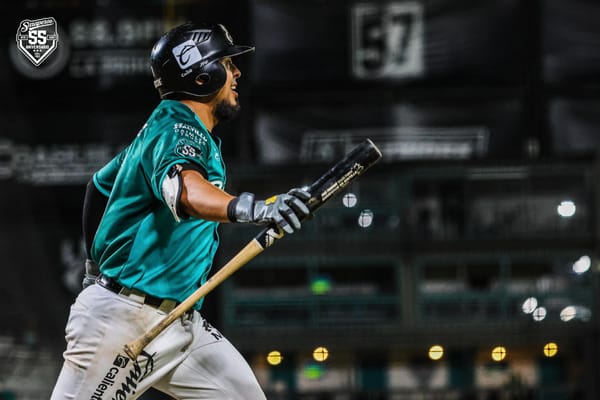 SARAPEROS CONSIGUIÓ LA VICTORIA 10-7 ANTE EL ÁGUILA EN EL PRIMERO DE LA SERIE