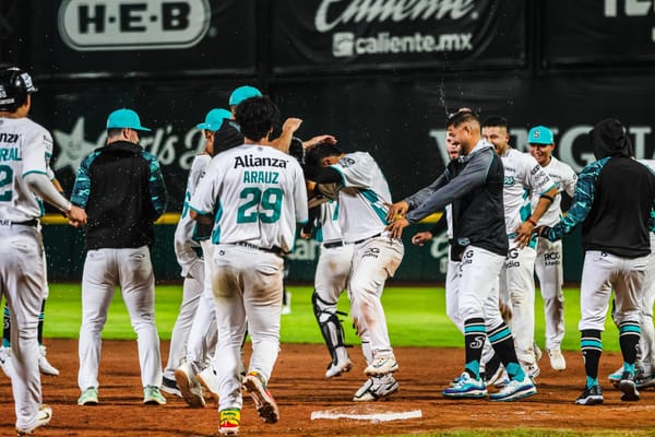 SARAPEROS GANA DUELO DE CAÑONAZOS 12-11 A RIELEROS