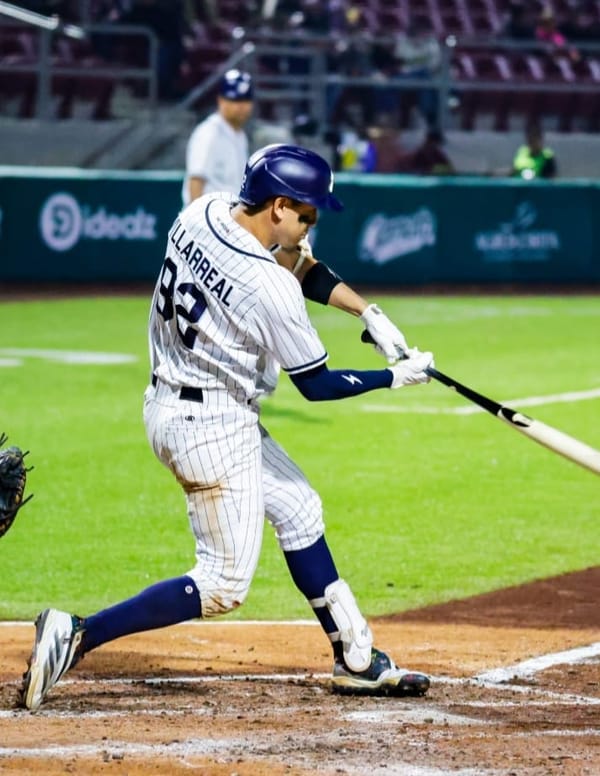 SARAPEROS EN LIGAS INVERNALES: BRANDON VILLARREAL CONECTÓ DOBLETE Y PRODUJO DOS CARRERAS, ANIBAL CERVANTES SUMÓ OTRO BUEN RELEVO