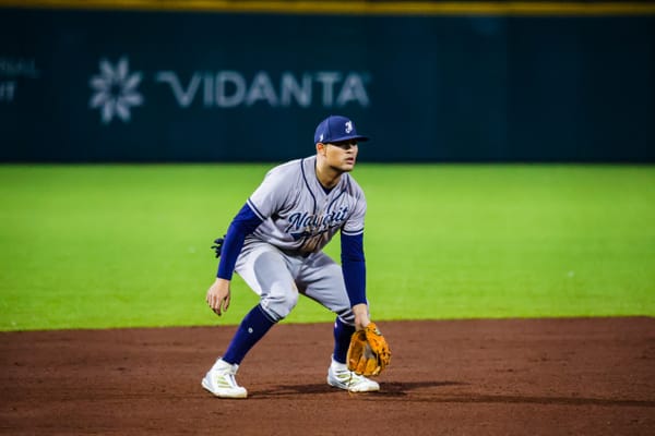 SARAPEROS EN LIGAS INVERNALES: ALDO FLORES CONECTÓ DOS HITS, FERNANDO VILLEGAS Y J.P. MARTÍNEZ ENTRE LOS MEJORES EN EL PACÍFICO