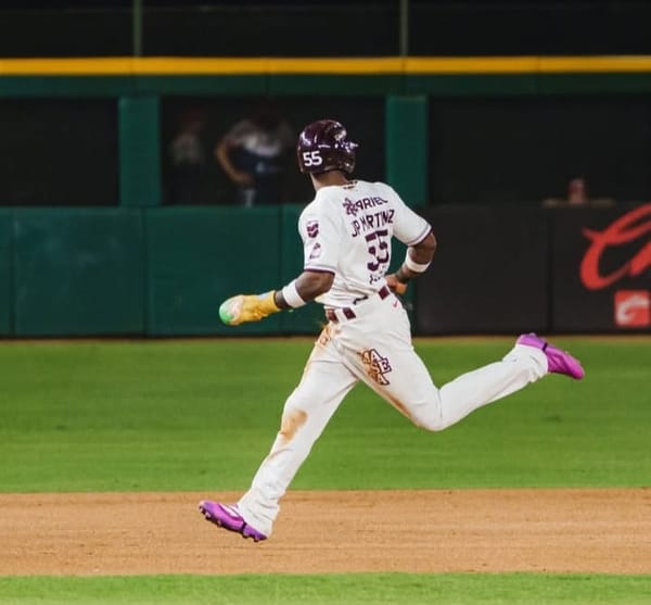 SARAPEROS EN LIGAS INVERNALES: J.P. MARTÍNEZ DE 4-4, FABRICIO MACÍAS DE 5-4 Y BRANDON VILLARREAL ENTRE LOS MEJORES BATEADORES