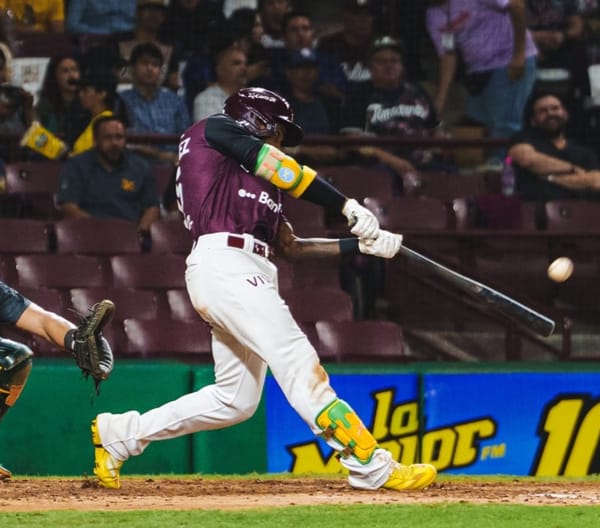 SARAPEROS EN LIGAS INVERNALES: VILLARREAL PEGÓ TRES HITS, J.P. LLEGÓ A OCHO VUELACERCAS