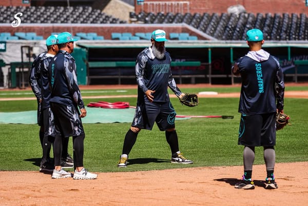 SARAPEROS CONTINÚA CON EL TRABAJO DE BULLPEN DURANTE EL SEXTO DÍA DEL SPRING TRAINING