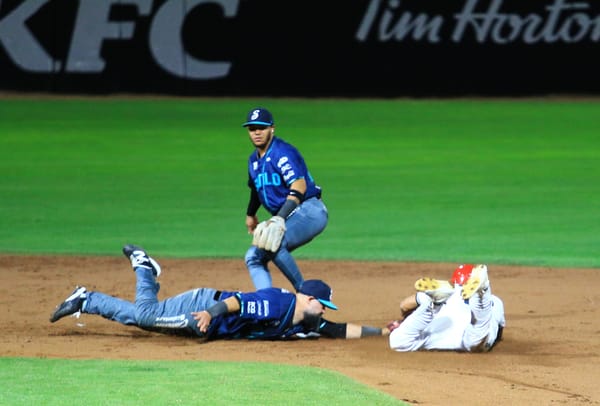 SARAPEROS PIERDE 5-2 ANTE CALIENTE EN EL PRIMERO DE LA SERIE