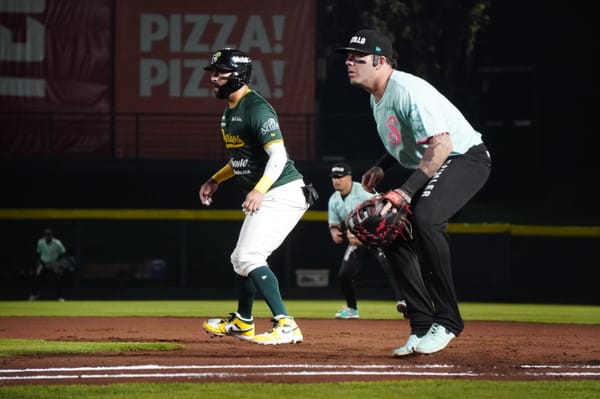 SARAPEROS CAE 7-0 ANTE PERICOS Y PIERDE LA SERIE DOS JUEGOS A UNO