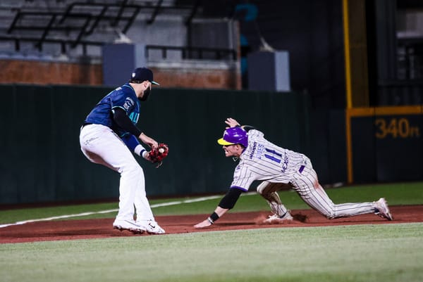 SARAPEROS PIERDE ANTE LOS DORADOS 13-2 Y SE EMPATA LA SERIE